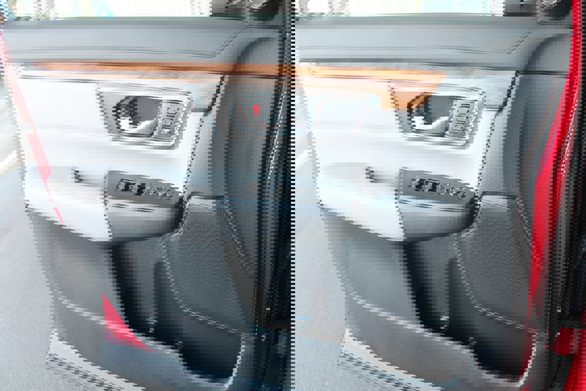 Used 2021 Honda CR-V EX-L image 13