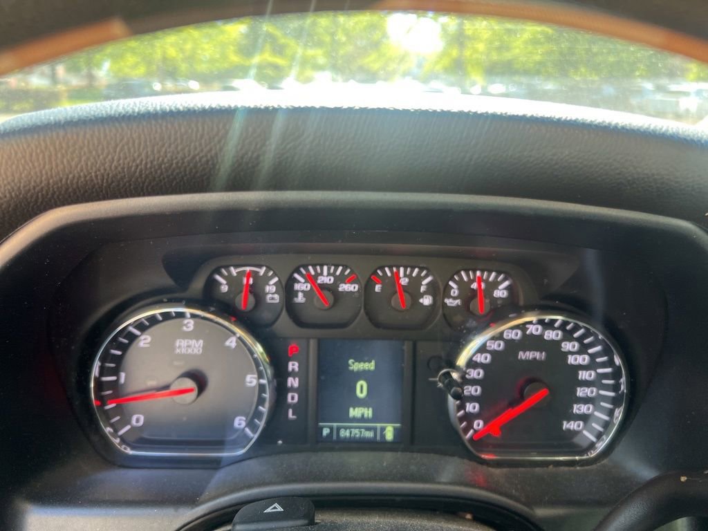 Used 2018 Chevrolet Silverado 1500 Custom w/ Custom Convenience Package AWD/4WD image 22