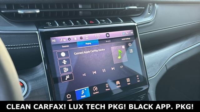 Used 2025 Jeep Grand Cherokee L Limited w/ Luxury Tech Group II image 15