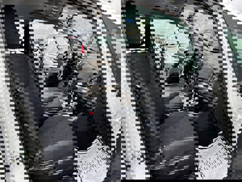 Used 2017 Honda Fit LX image 12