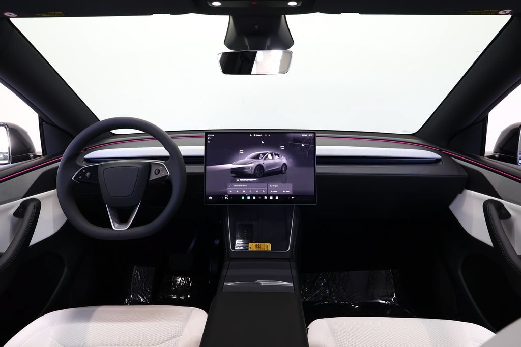 Used 2026 Tesla Model Y 2WD image 28