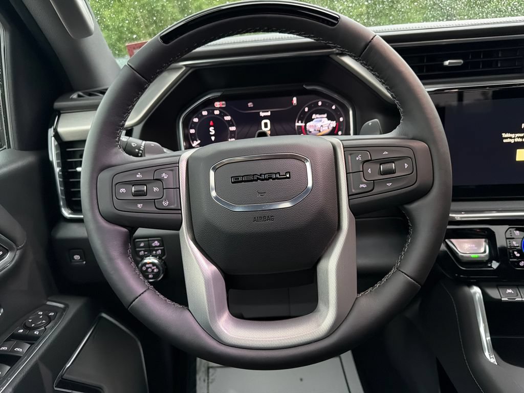New 2026 GMC Sierra 1500 Denali w/ Technology Package AWD/4WD image 15