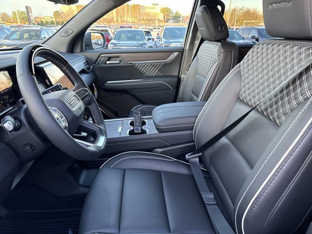 New 2026 GMC Acadia Denali w/ Super Cruise Package FWD image 5