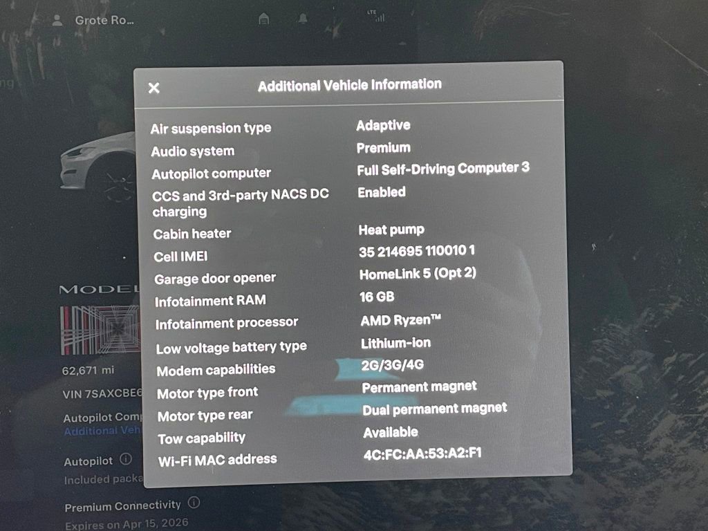 Used 2022 Tesla Model X Plaid image 40