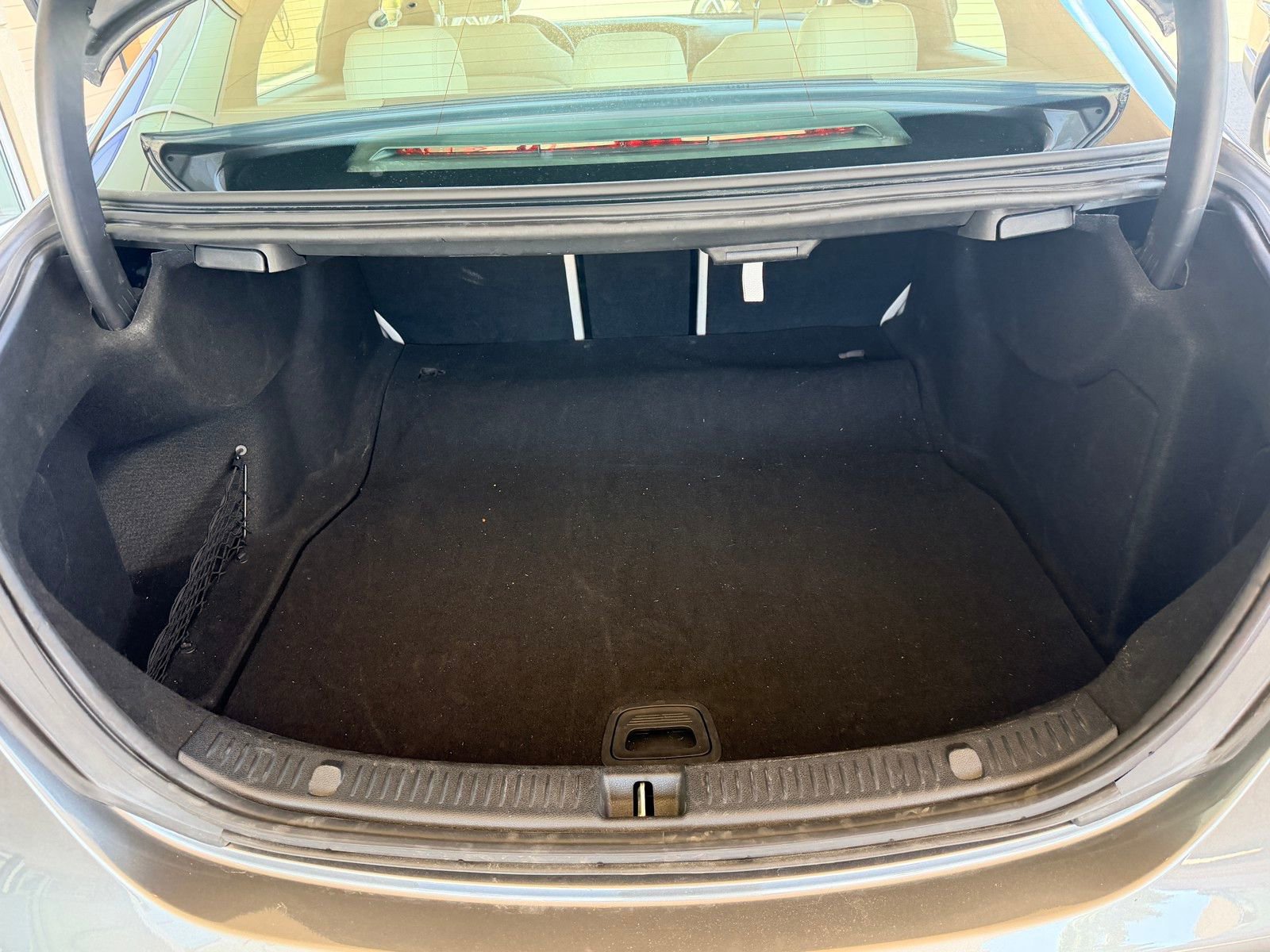Used 2018 Mercedes-Benz E 400 4MATIC Sedan image 24