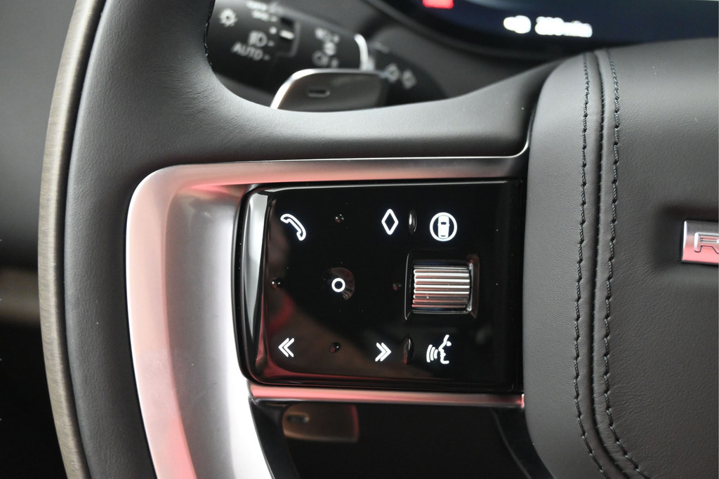 New 2026 Land Rover Range Rover SV AWD/4WD image 21
