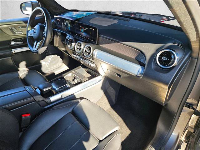Used 2022 Mercedes-Benz GLB 250 image 21