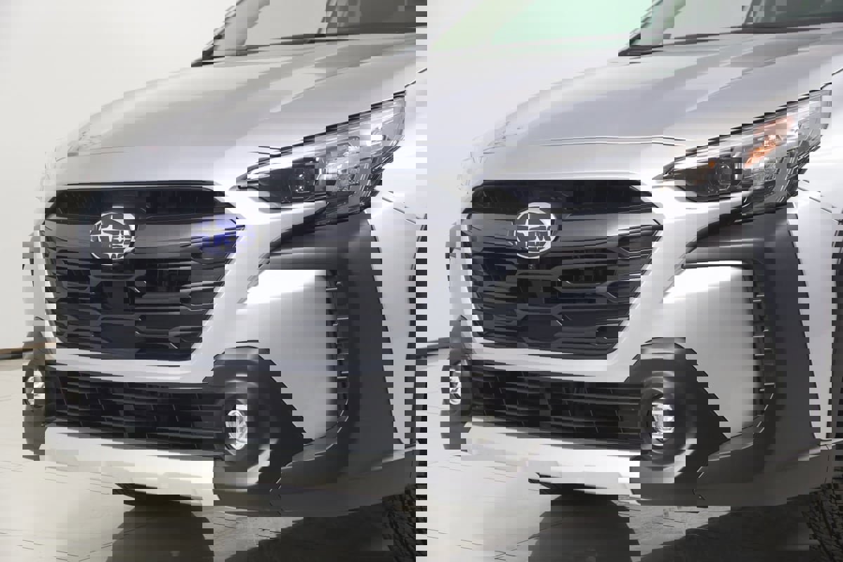 Used 2025 Subaru Outback Touring XT image 55