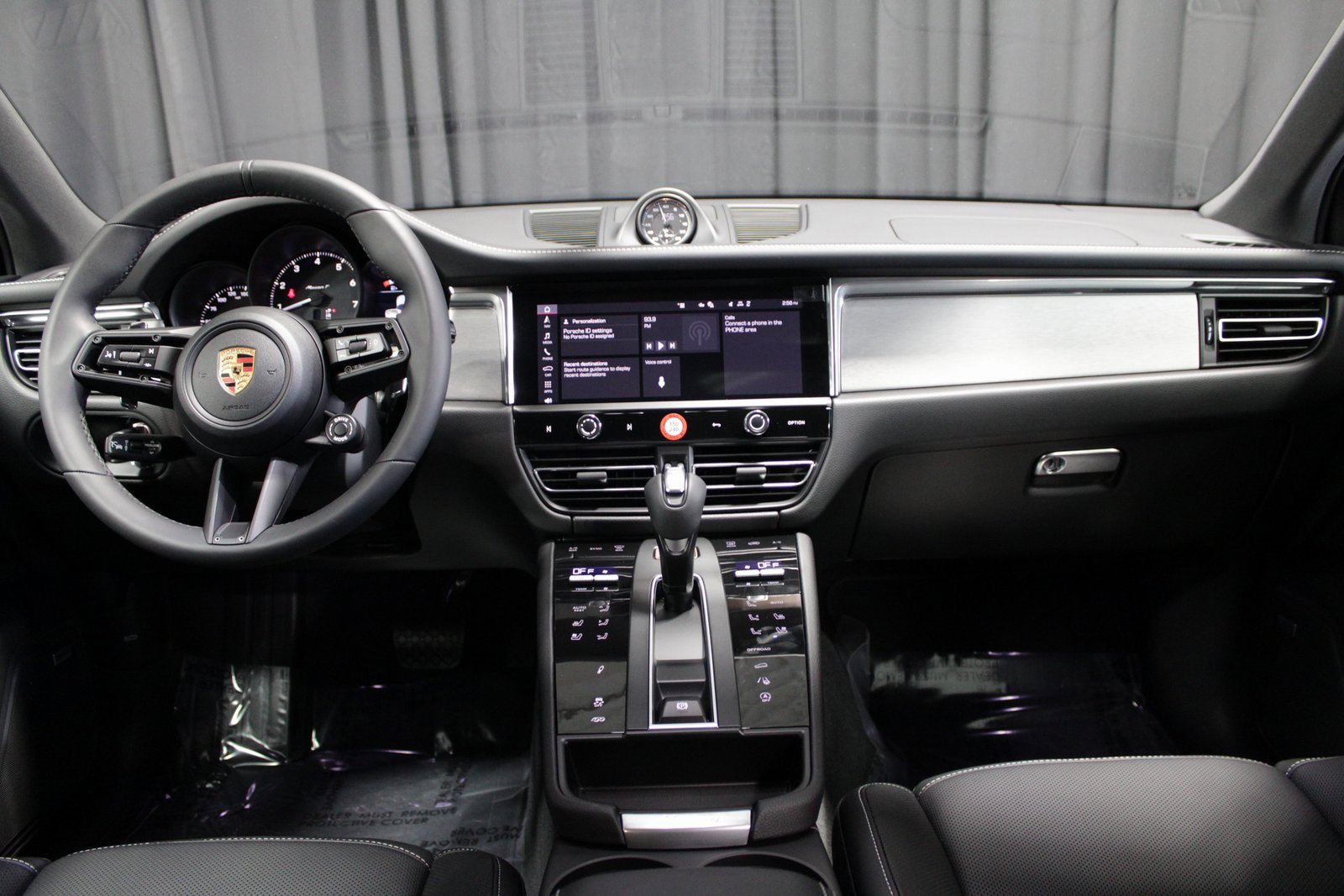 New 2026 Porsche Macan Turbo image 23