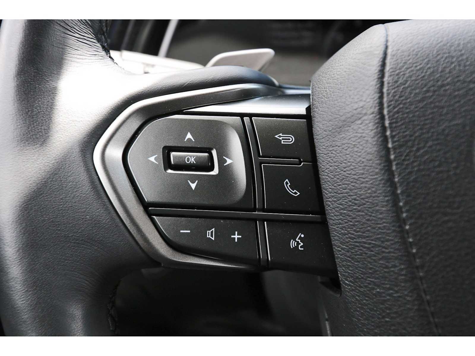 Used 2024 Lexus RX 350 Premium w/ Accessory Package (Z1) FWD image 15