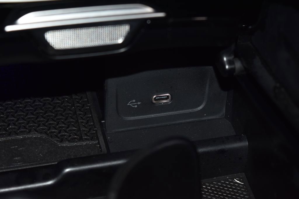 Certified 2024 Mercedes-Benz CLE 300 4MATIC Cabriolet image 14