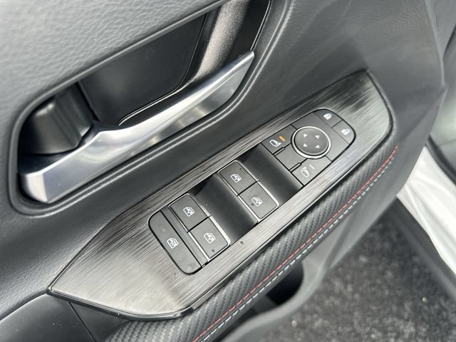 New 2026 Nissan Kicks SR w/ SR Premium Package AWD/4WD image 19