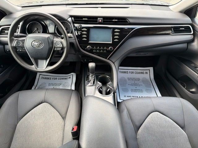 Used 2018 Toyota Camry LE FWD image 24