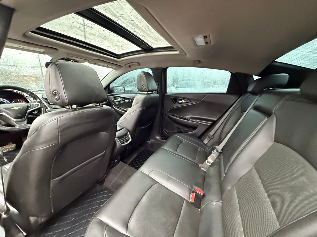 Used 2020 Chevrolet Malibu Premier image 25