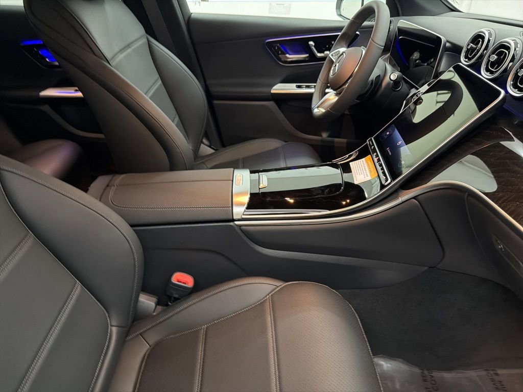 New 2026 Mercedes-Benz GLC 300 image 30