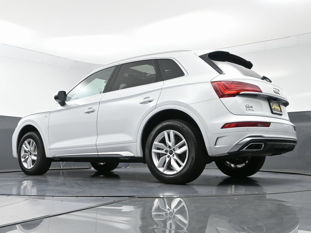 Used 2024 Audi Q5 2.0T Premium w/ Convenience Package image 53