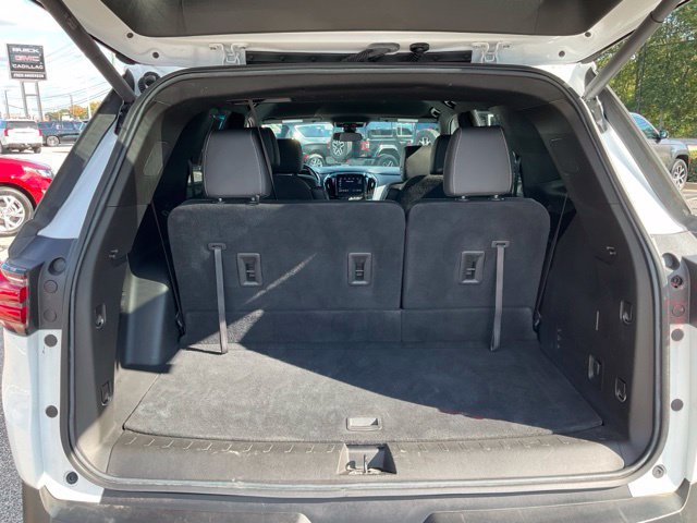 Used 2023 Chevrolet Traverse LT FWD image 18