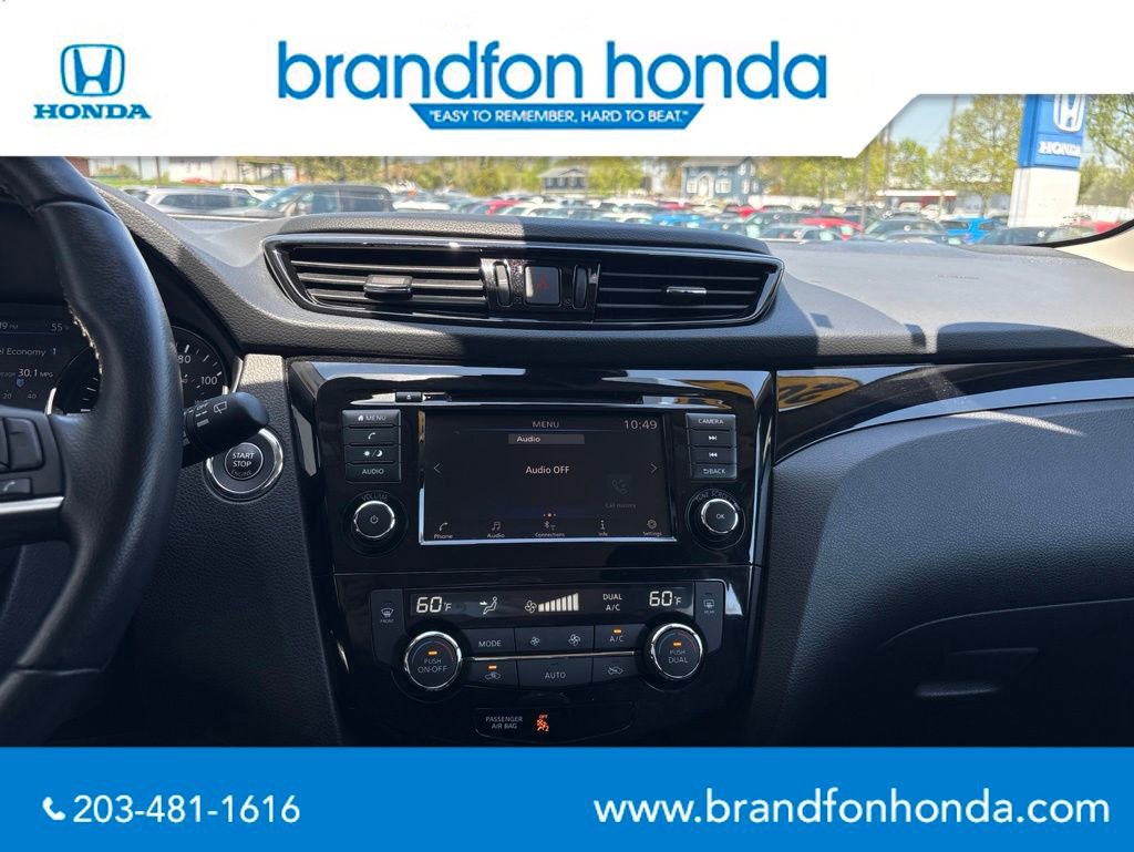 Used 2022 Nissan Rogue Sport SV AWD/4WD image 19