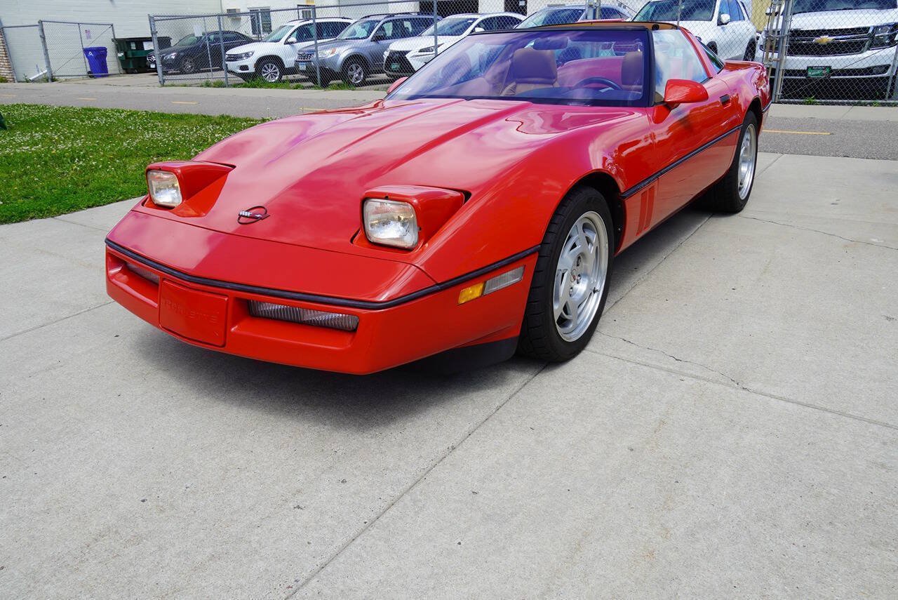 Used 1990 Chevrolet Corvette ZR-1 RWD image 25