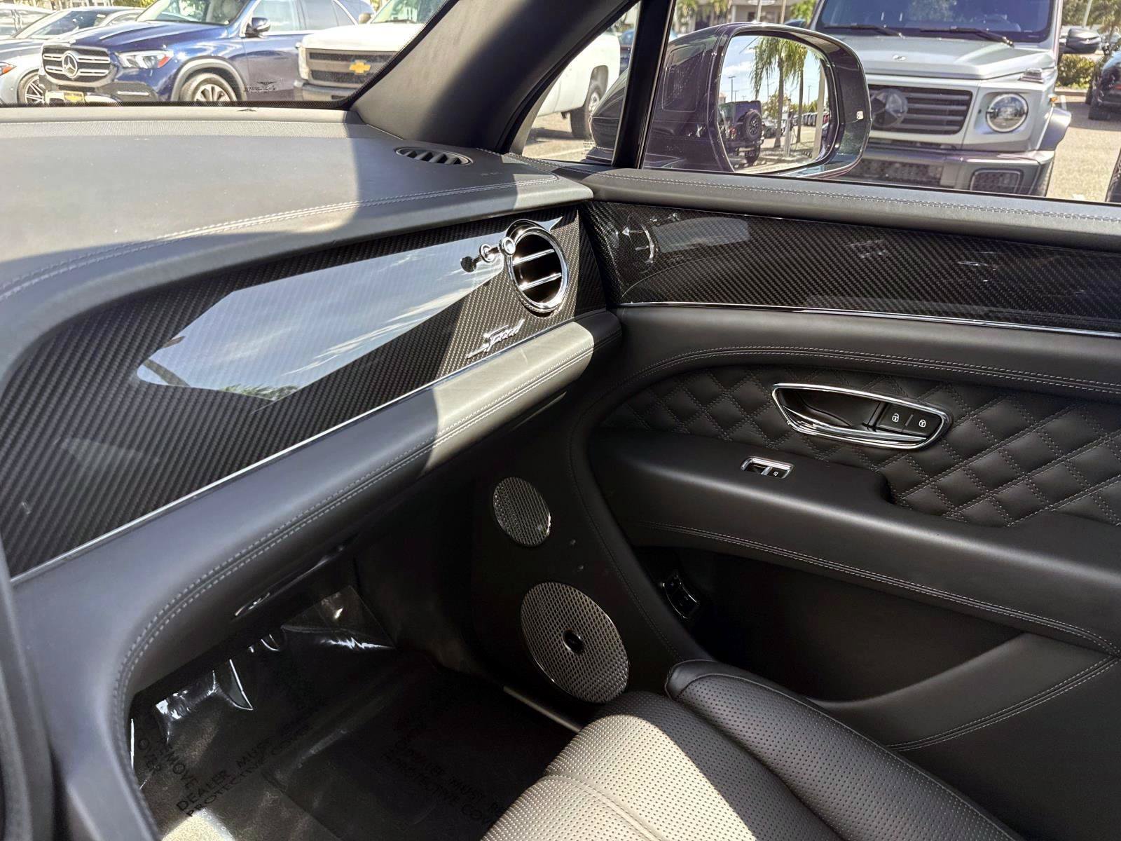 Used 2022 Bentley Bentayga Speed AWD/4WD image 24