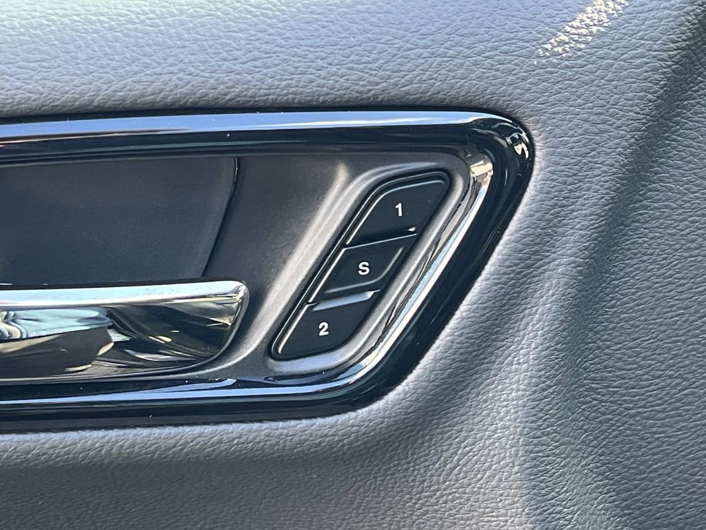 Used 2024 Dodge Durango R/T image 30