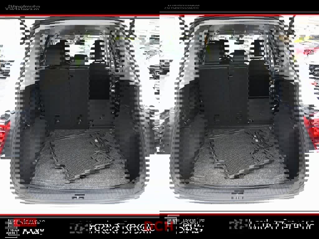 Used 2024 Volkswagen Tiguan SE image 22