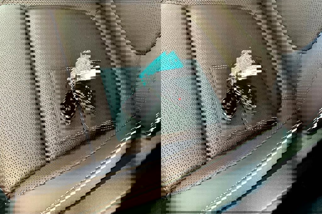 New 2025 Volkswagen ID. Buzz Pro S Plus image 11