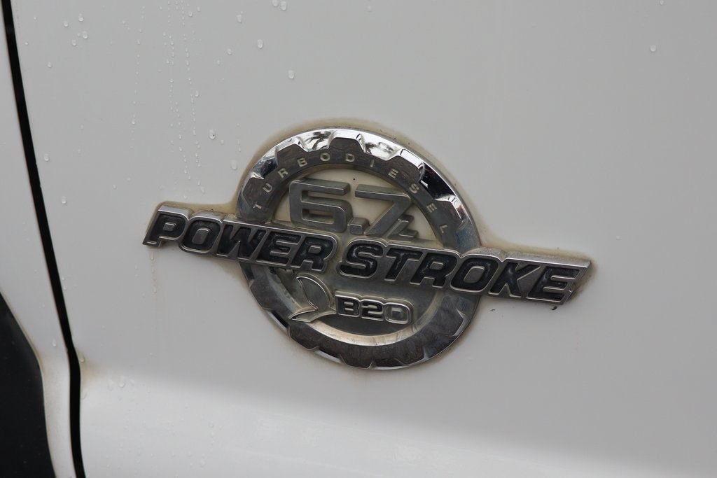 Used 2011 Ford F550 4x4 Crew Cab Super Duty w/ Payload Upgrade Pkg image 43