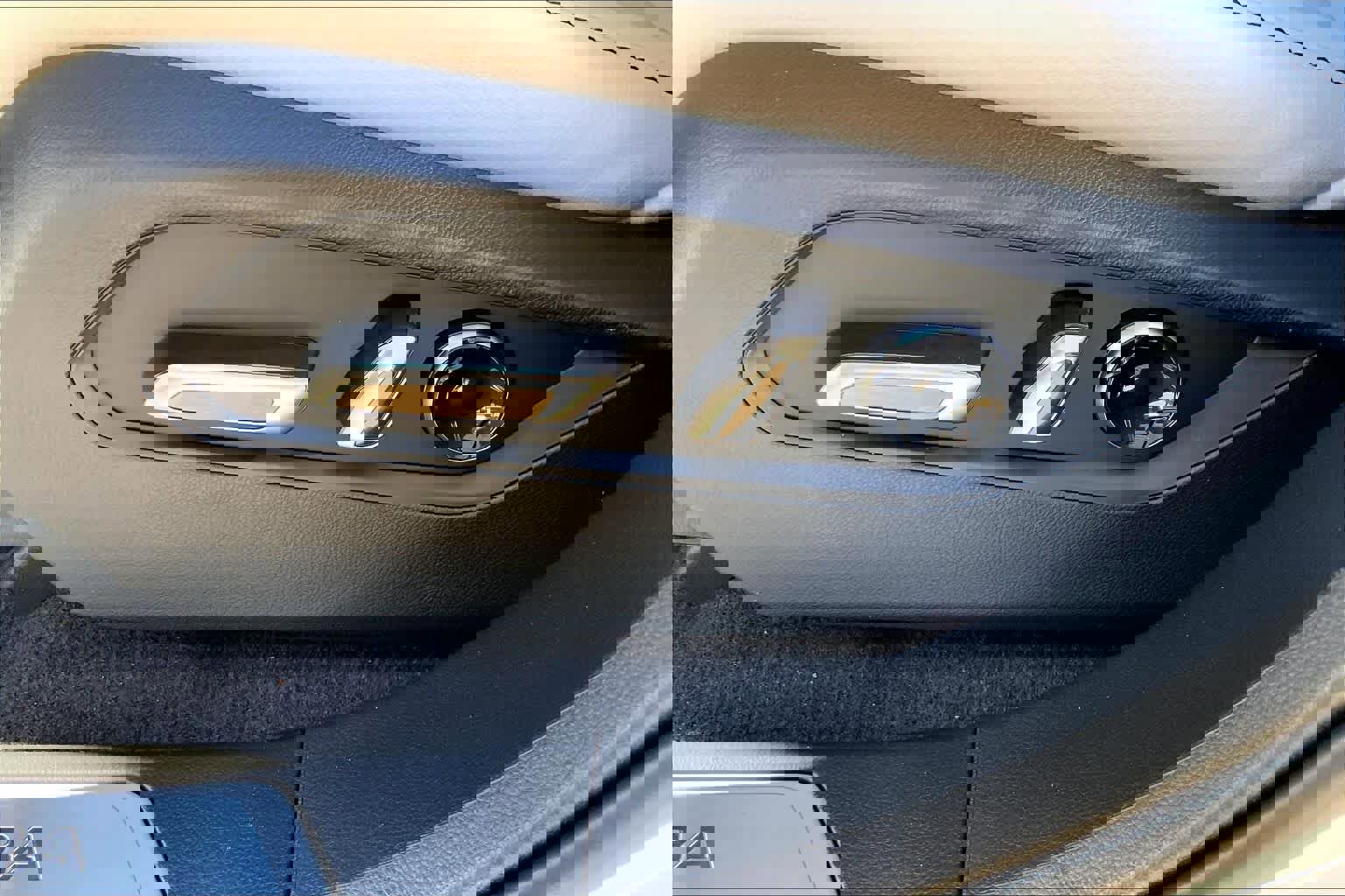 New 2026 Acura RDX SH-AWD image 19