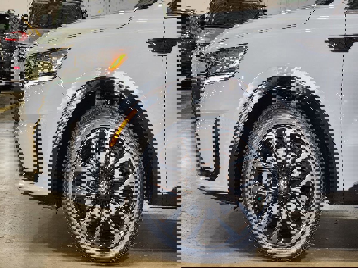 Used 2022 Kia Sorento SX image 5