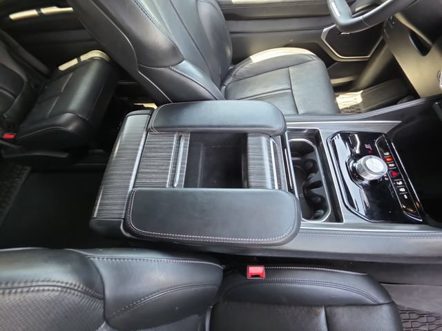 Used 2024 Jeep Wagoneer Series II AWD/4WD image 22