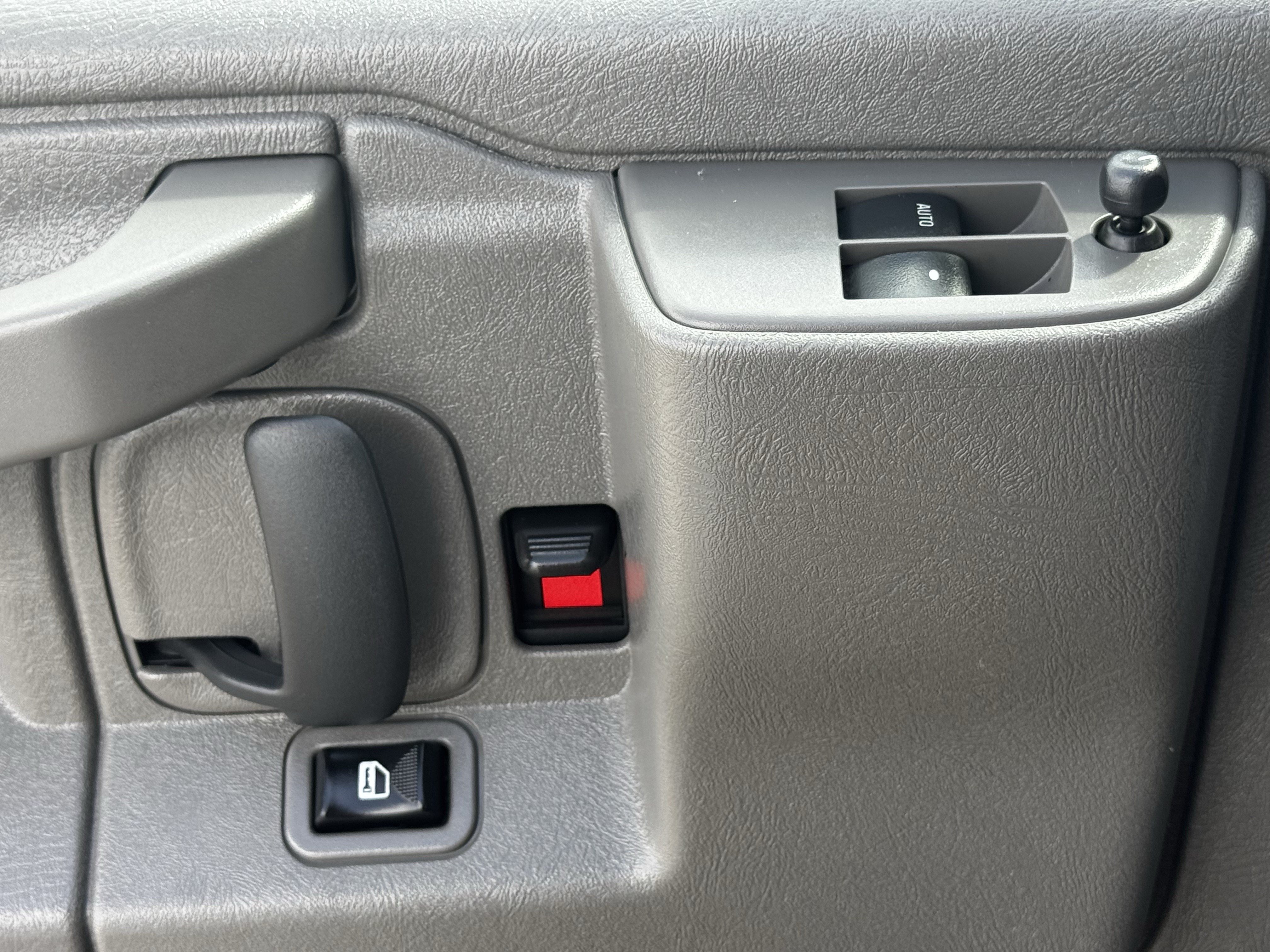 Used 2024 GMC Savana 2500 w/ Driver Convenience Package RWD image 25