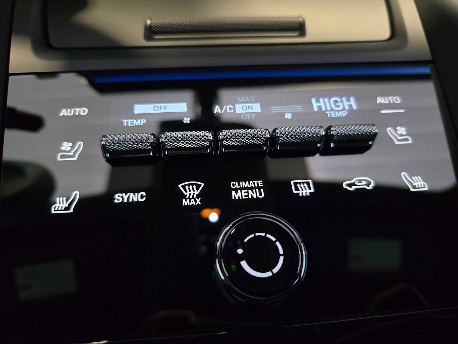 Used 2025 Porsche Macan Electric image 31