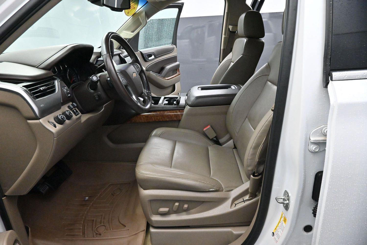 Used 2016 Chevrolet Suburban LTZ AWD/4WD image 16