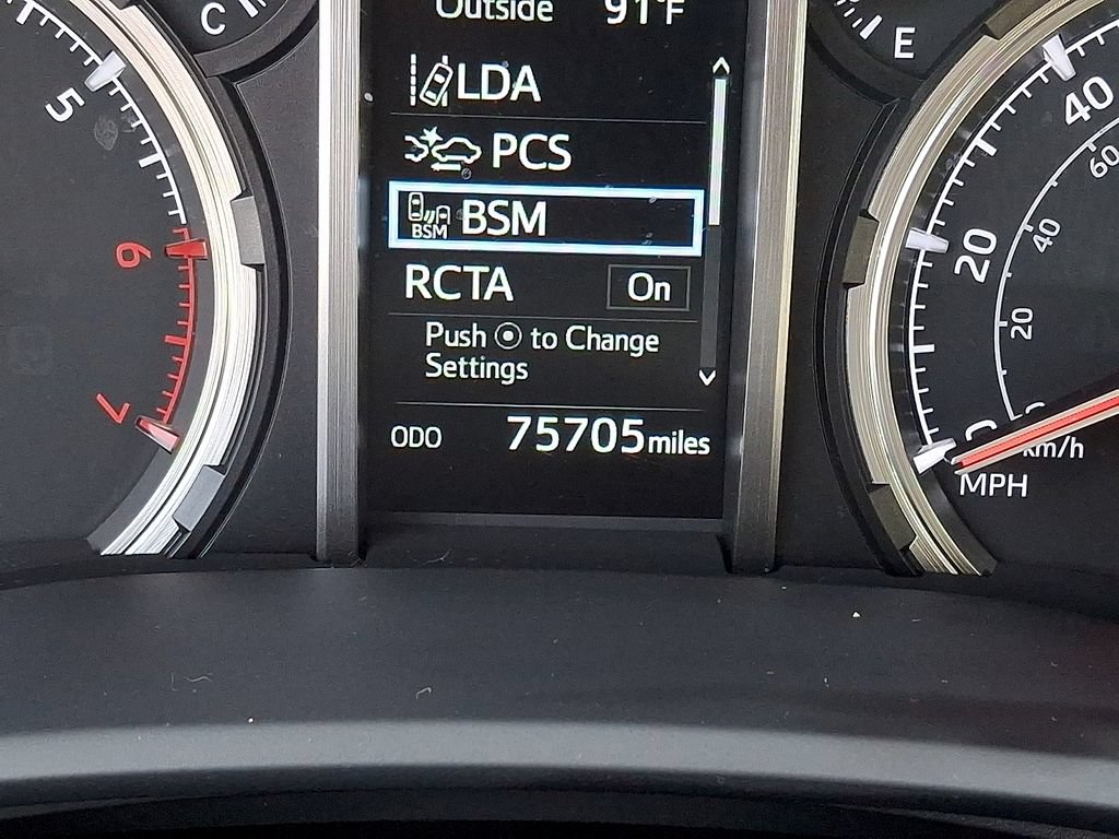 Used 2022 Toyota 4Runner Limited AWD/4WD image 22