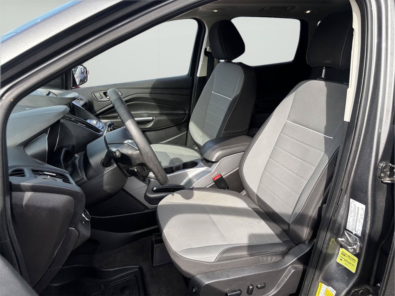 Used 2014 Ford Escape SE w/ Equipment Group 201A FWD image 17