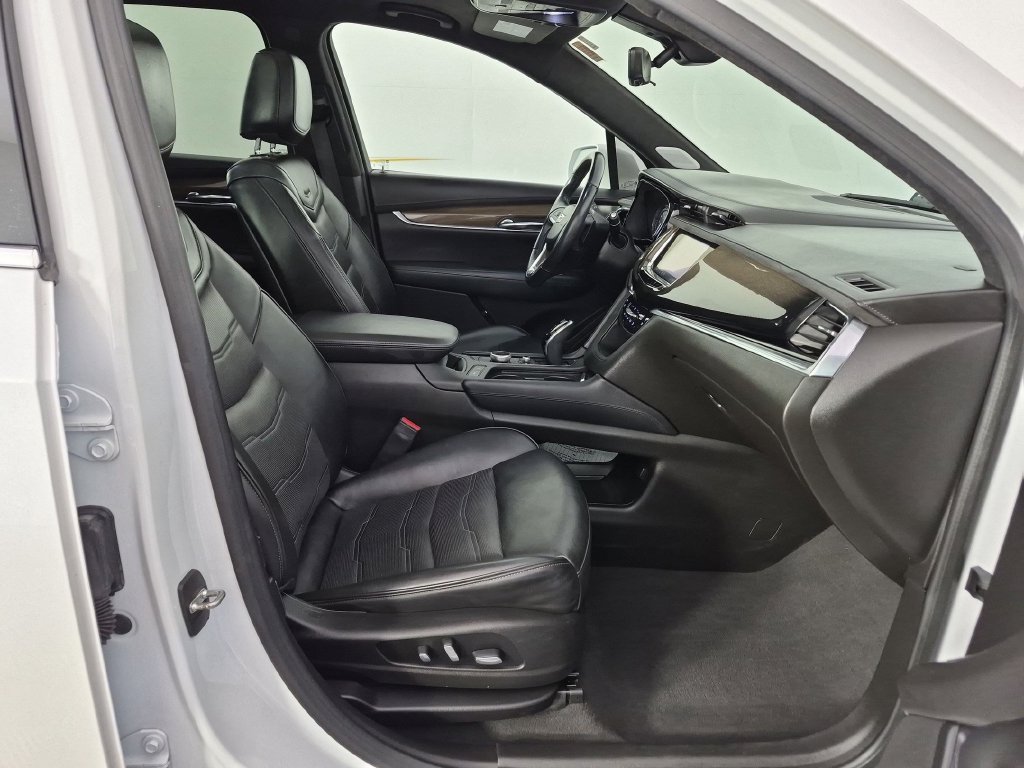 Certified 2020 Cadillac XT6 Premium Luxury w/ Platinum Package AWD/4WD image 38