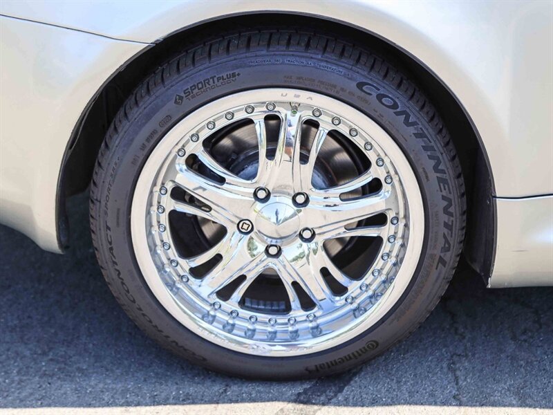 Used 2002 Lexus SC 430 Convertible RWD image 13