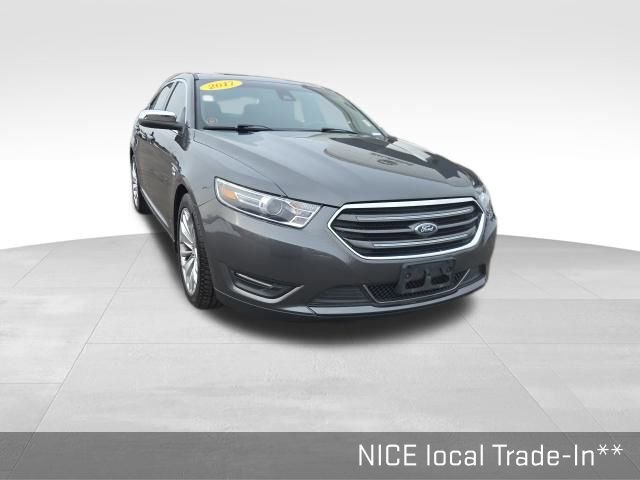 Used 2017 Ford Taurus Limited image 5