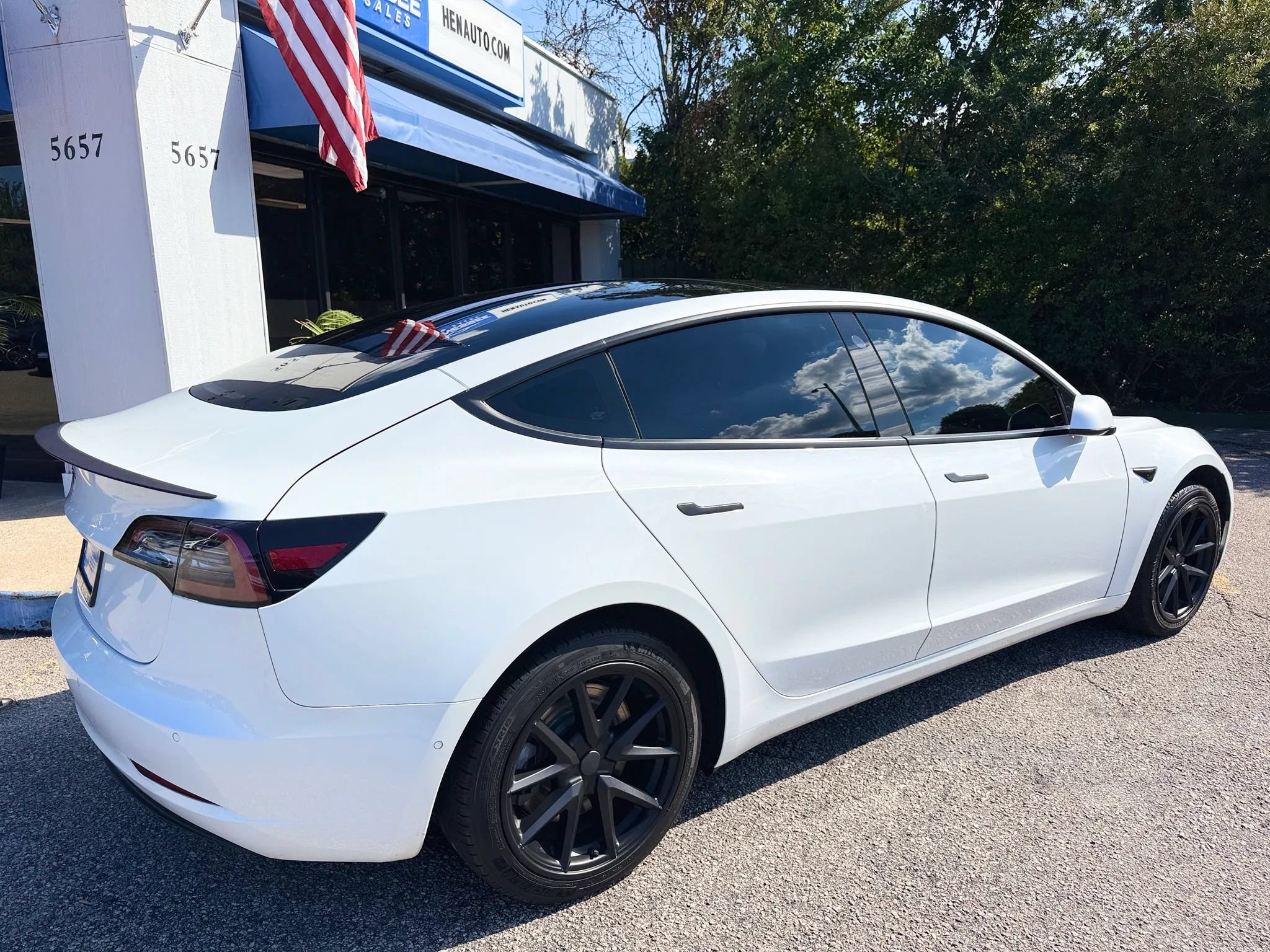Used 2019 Tesla Model 3 Standard Range Plus RWD image 23