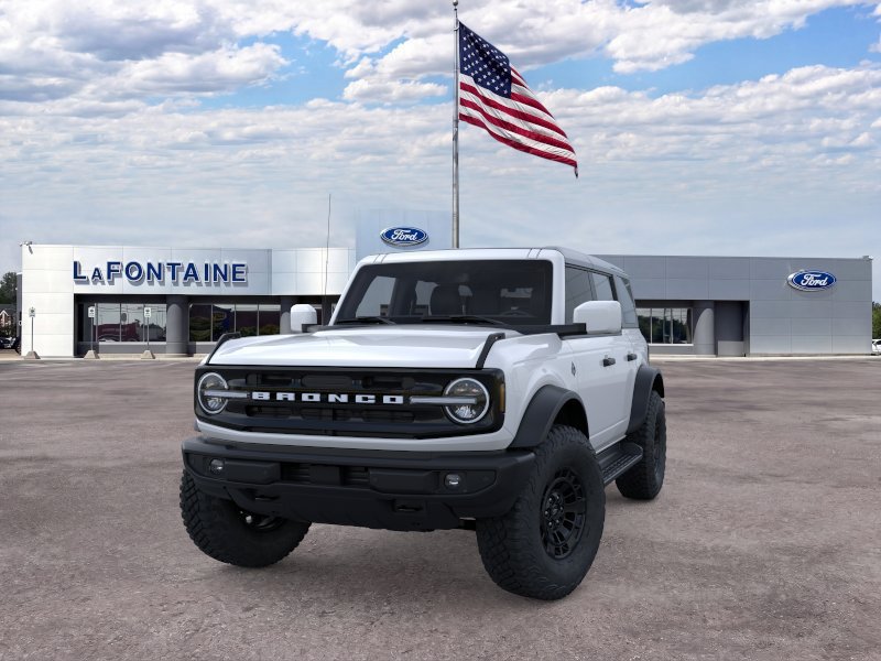 New 2026 Ford Bronco Outer Banks w/ Sasquatch Package AWD/4WD image 2