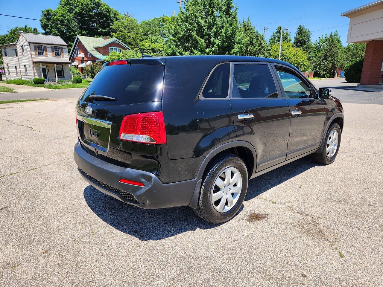 Used 2011 Kia Sorento 2WD image 7
