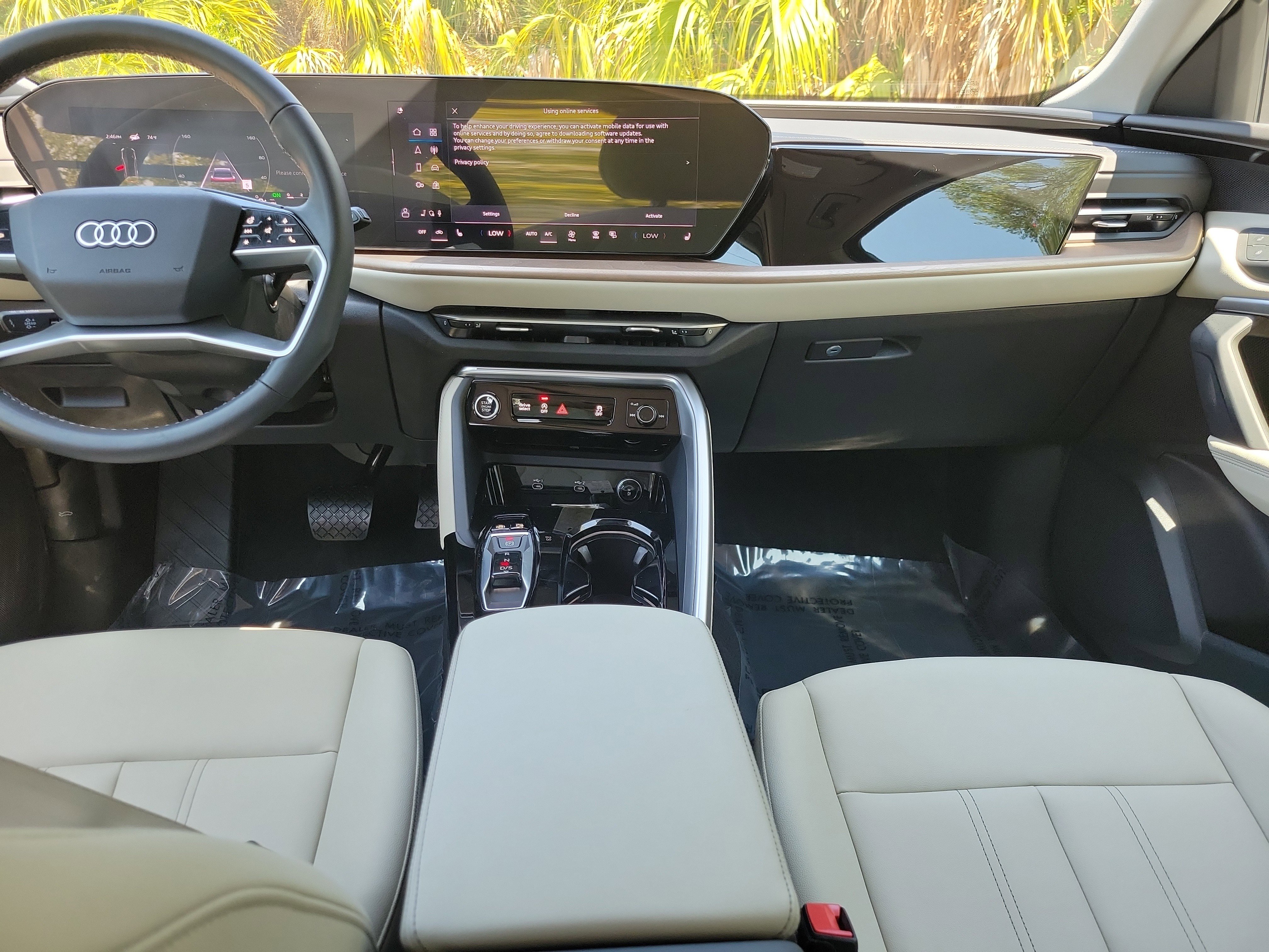 Used 2025 Audi Q5 Premium w/ Convenience Package AWD/4WD image 14