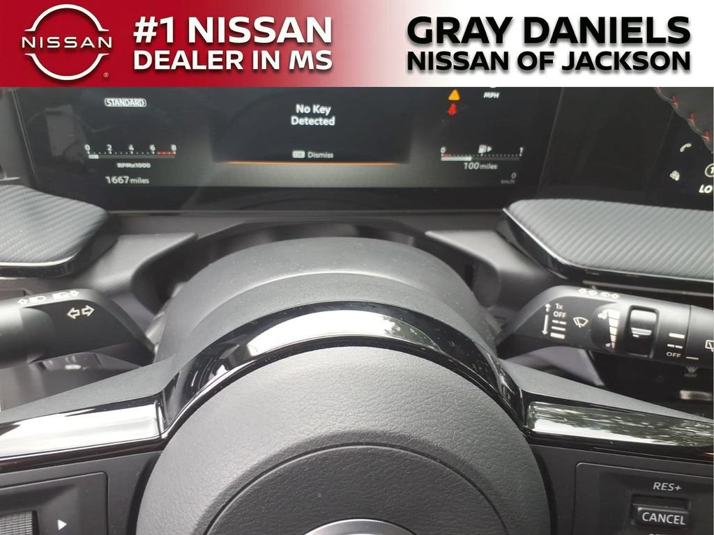 Certified 2025 Nissan Kicks SR AWD/4WD image 24