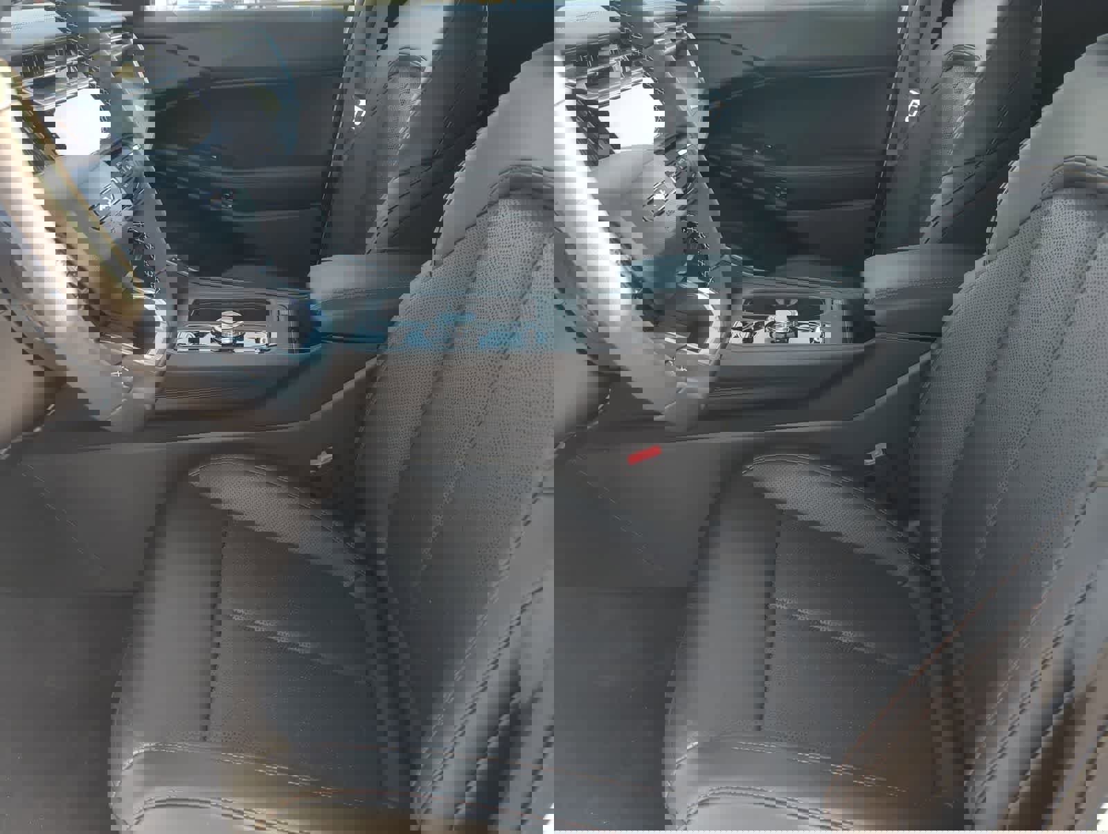 New 2026 Jeep Cherokee Overland image 16