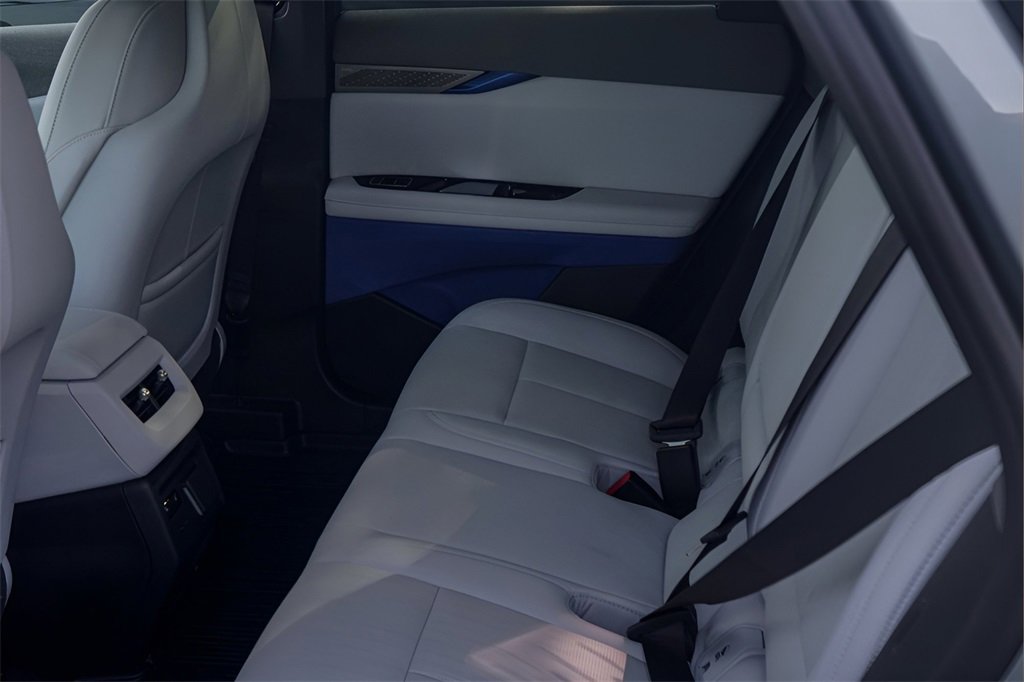 New 2026 Cadillac Optiq Sport 2 image 20