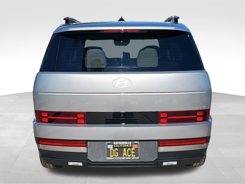 Used 2024 Hyundai Santa Fe Limited image 4