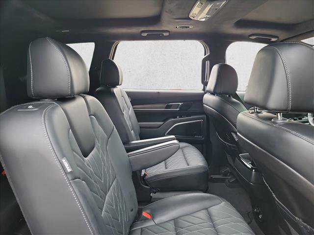 Used 2025 Kia Telluride SX Prestige X-Line image 16