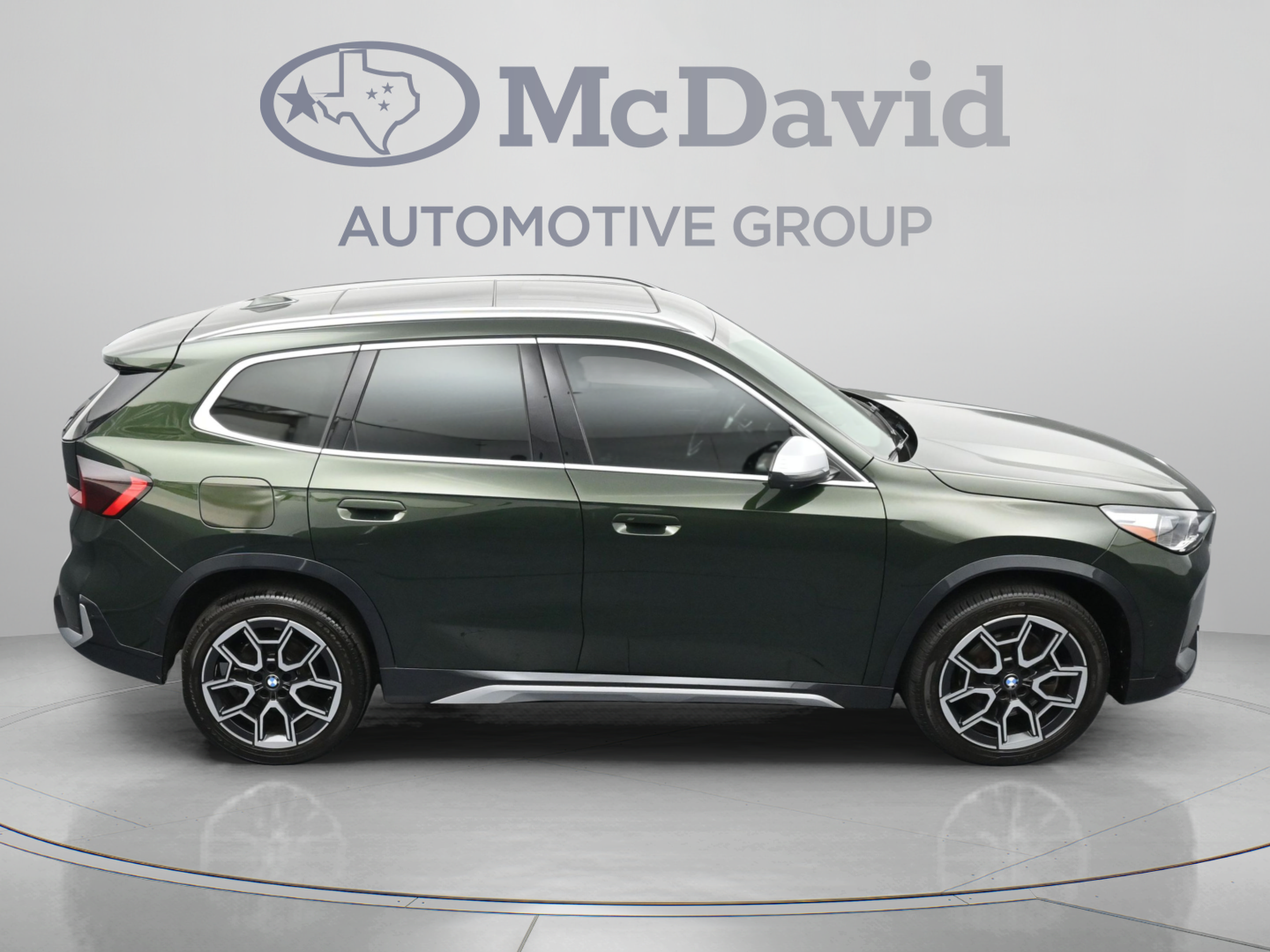 Used 2023 BMW X1 xDrive28i w/ Premium Package AWD/4WD image 40