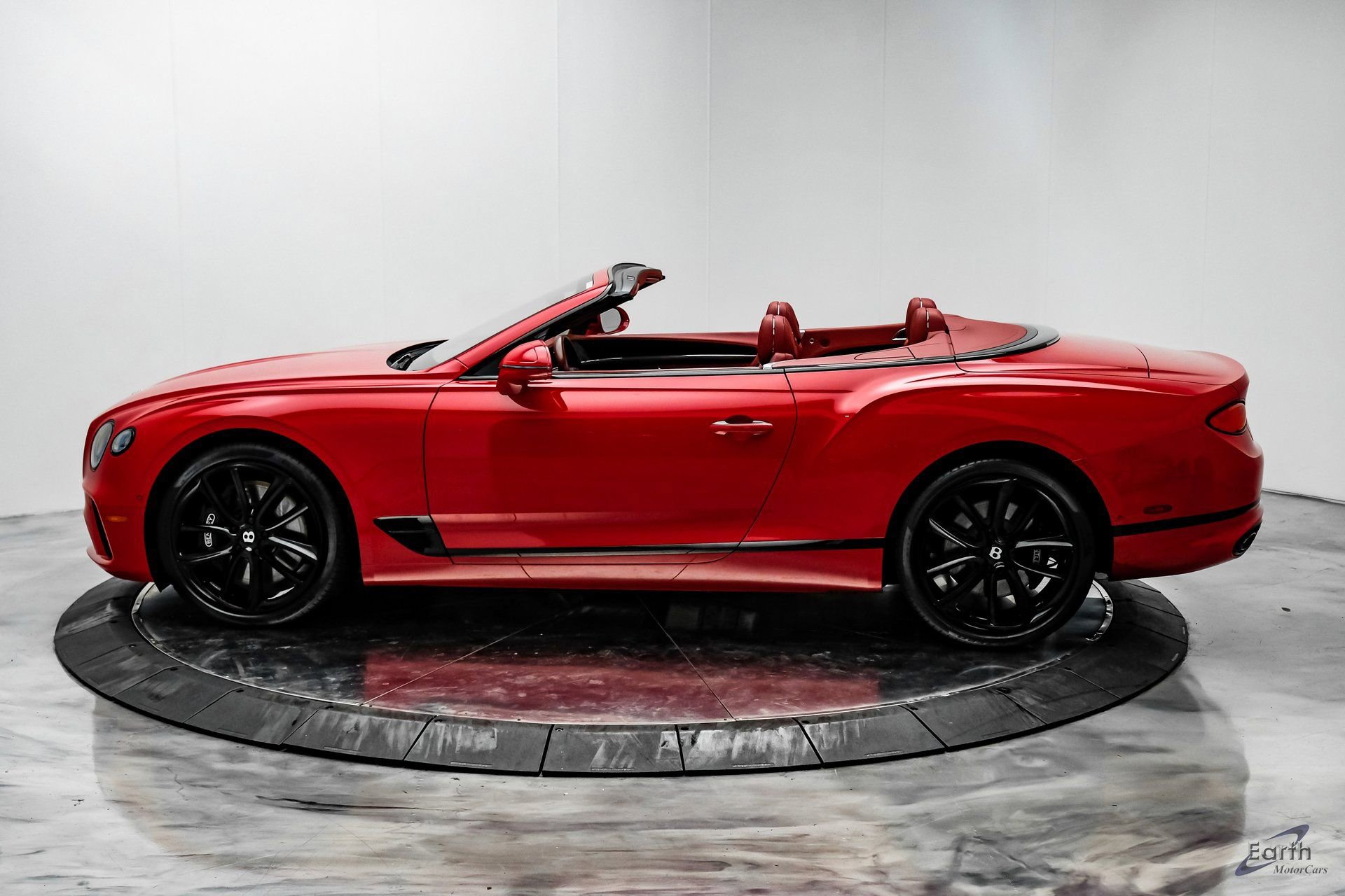 Used 2022 Bentley Continental GT AWD/4WD image 9